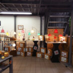 Les Filles du Coin : luminaires Valérie Vallat.